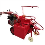 Petite récolteuse de maïs